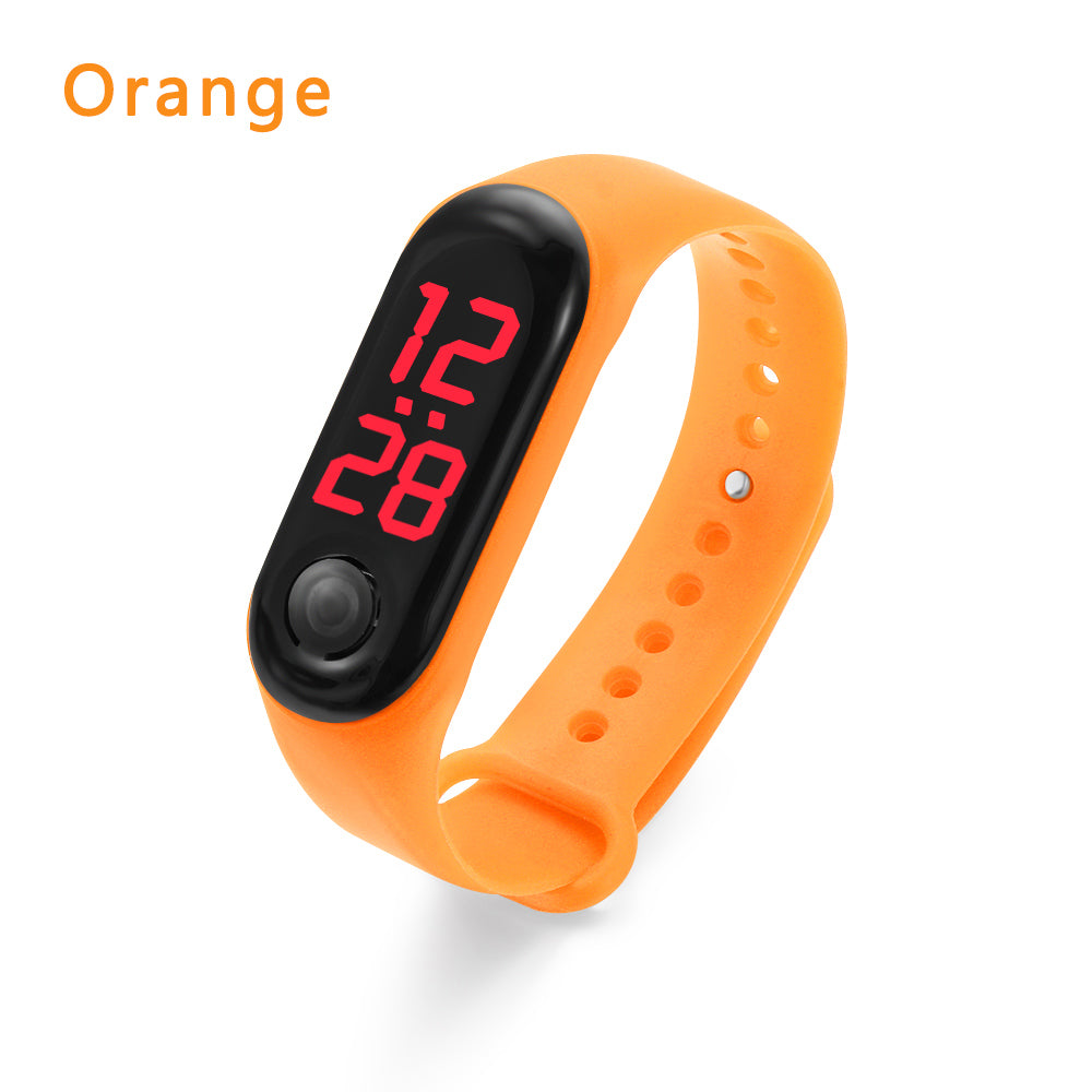 Silicone strap for children's watch with digital touch screen